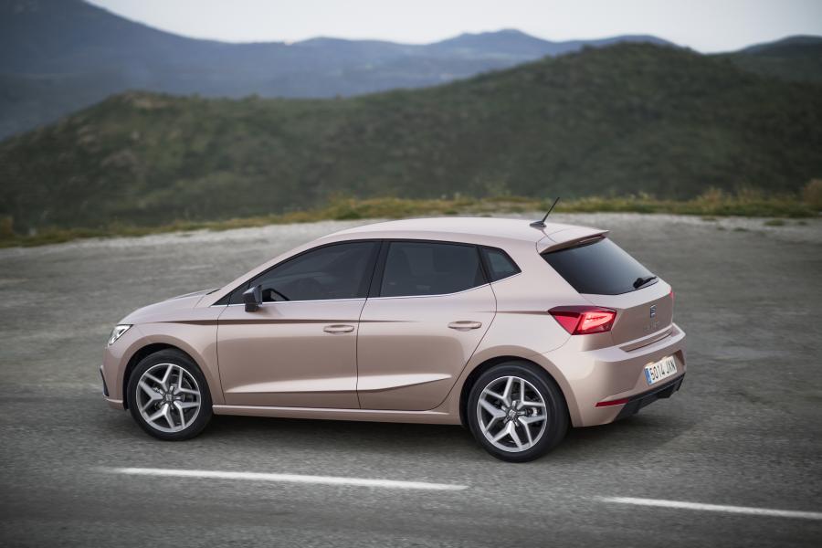  Seat Ibiza 2017 года  (WW) (фото 32 из 40)